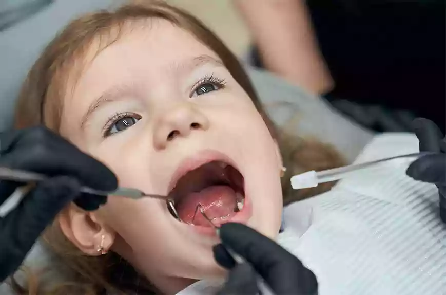 Bodrum Pediatric Dentistry (Pedodontics) pediatric tooth extraction procedure